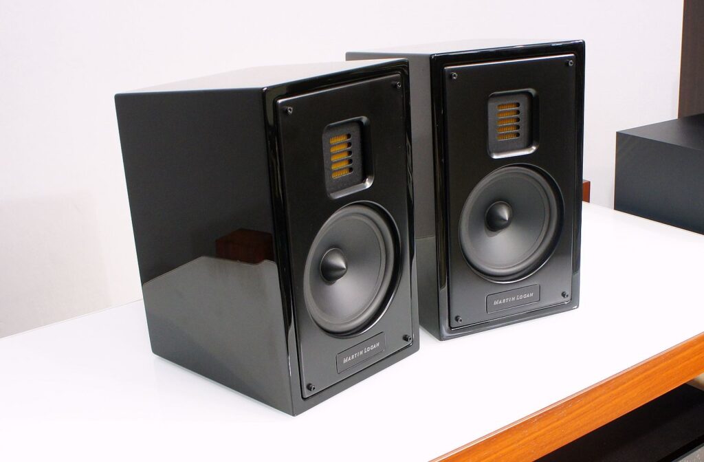 Martin Logan  Motion 15i