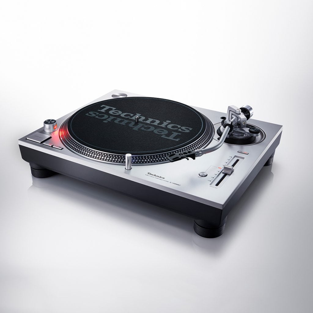 Technics SL-1200 MK7