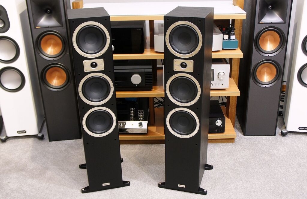 Magnat Tempus 77