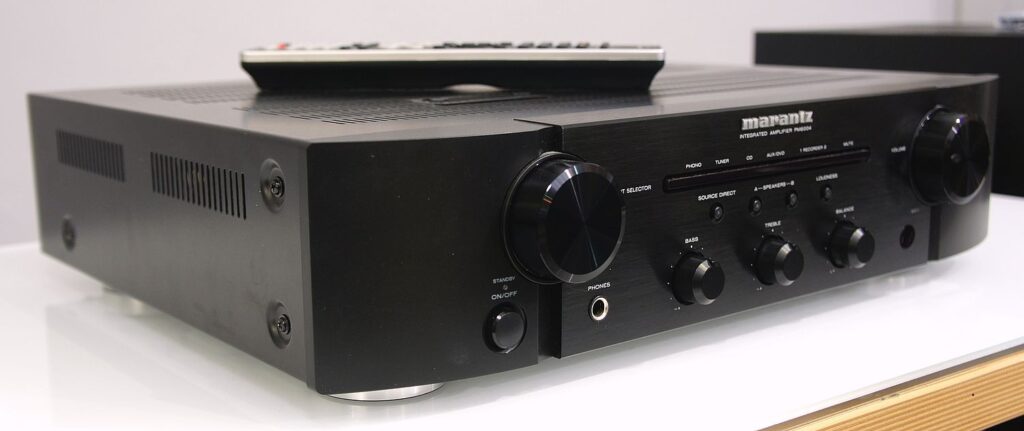 Marantz  PM 6004