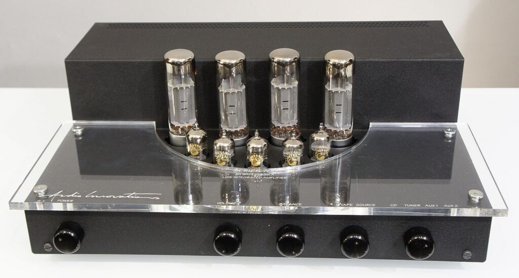 Audio Innovation 700