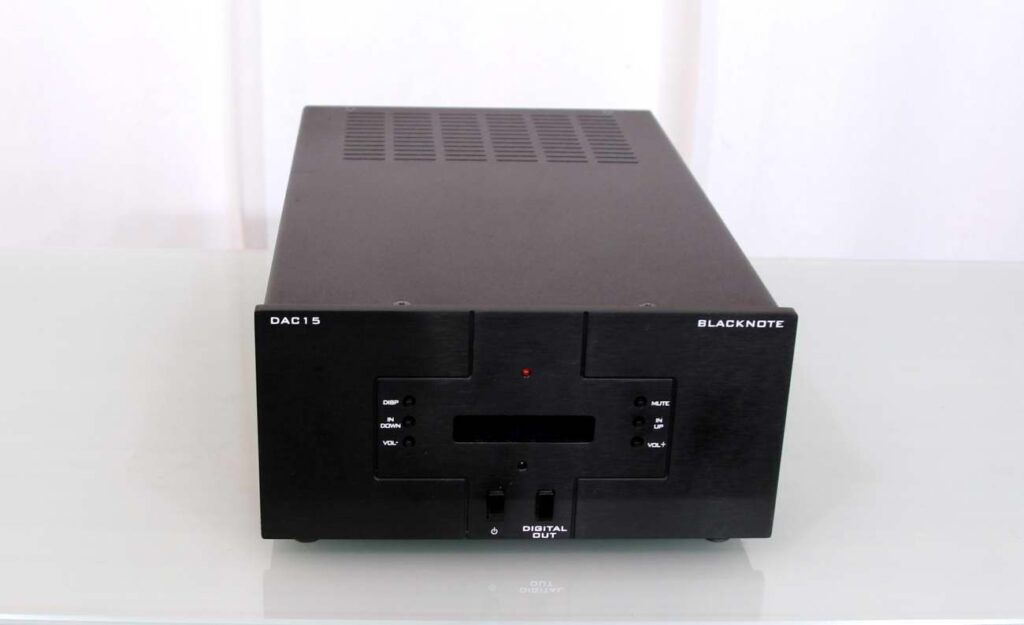 Blacknote  Dac 15
