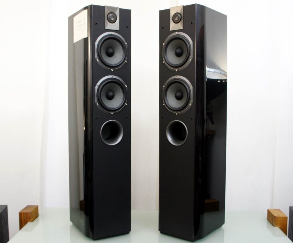 Focal "Chorus 714"