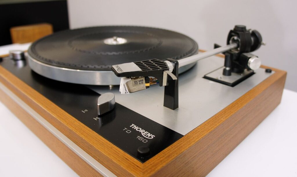 THORENS TD 160