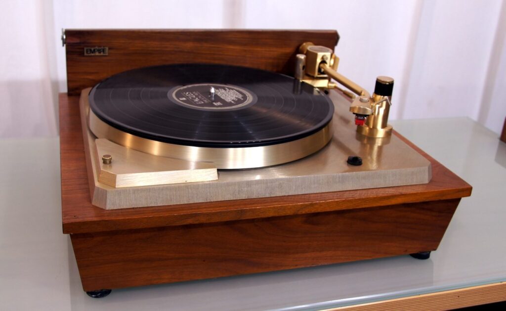 Empire "Troubador 598"