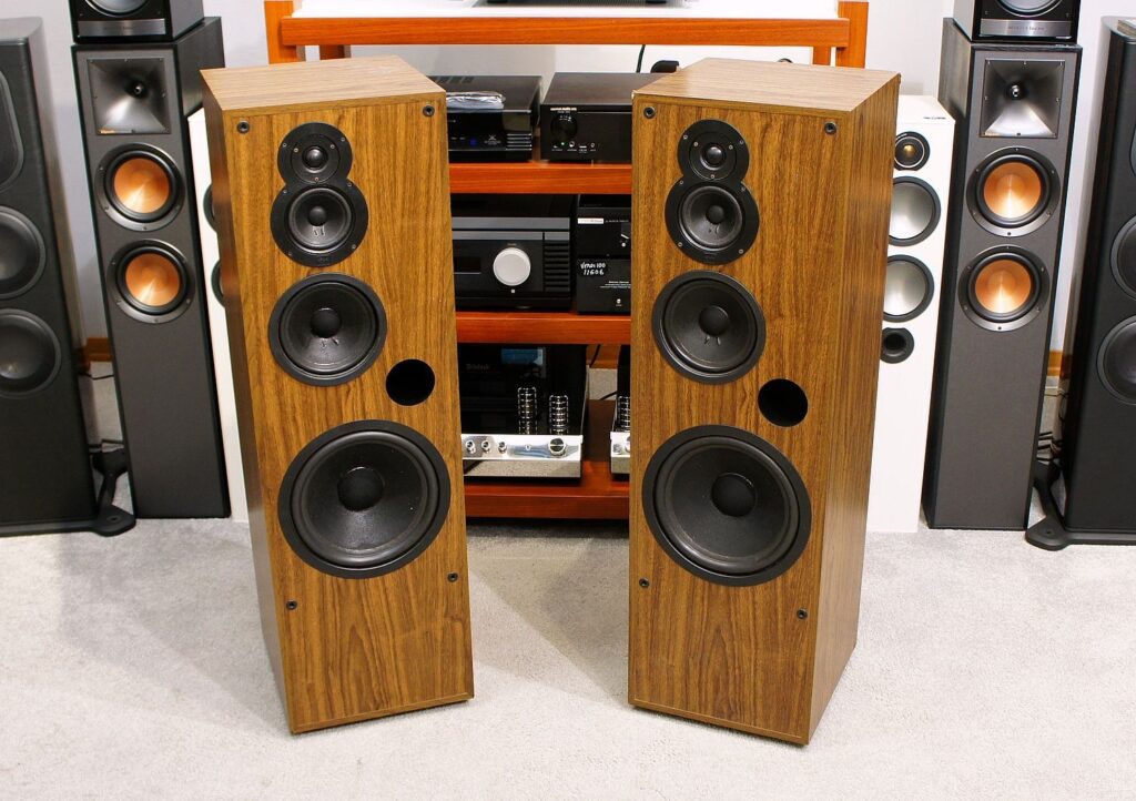 ESB  Classic  700