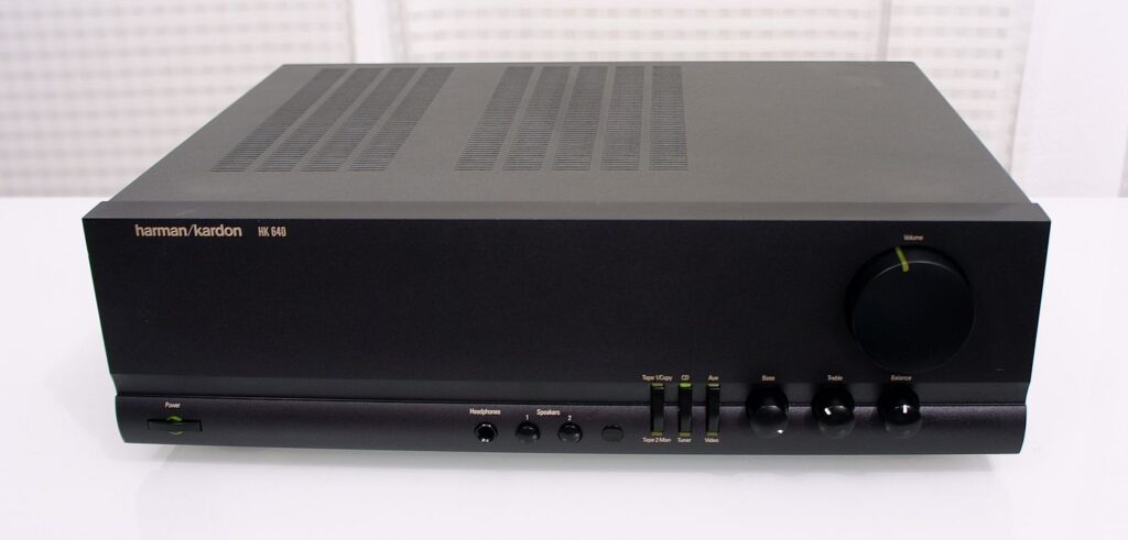 Harman Kardon HK640