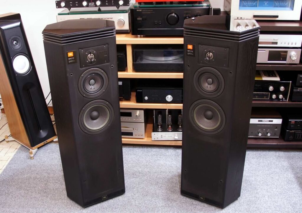 JBL  "HP520"