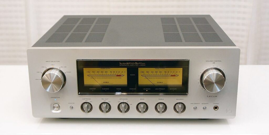 Luxman L550AX