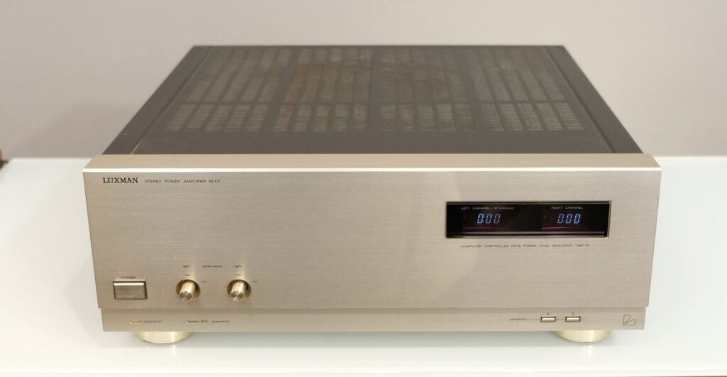 Luxman M03