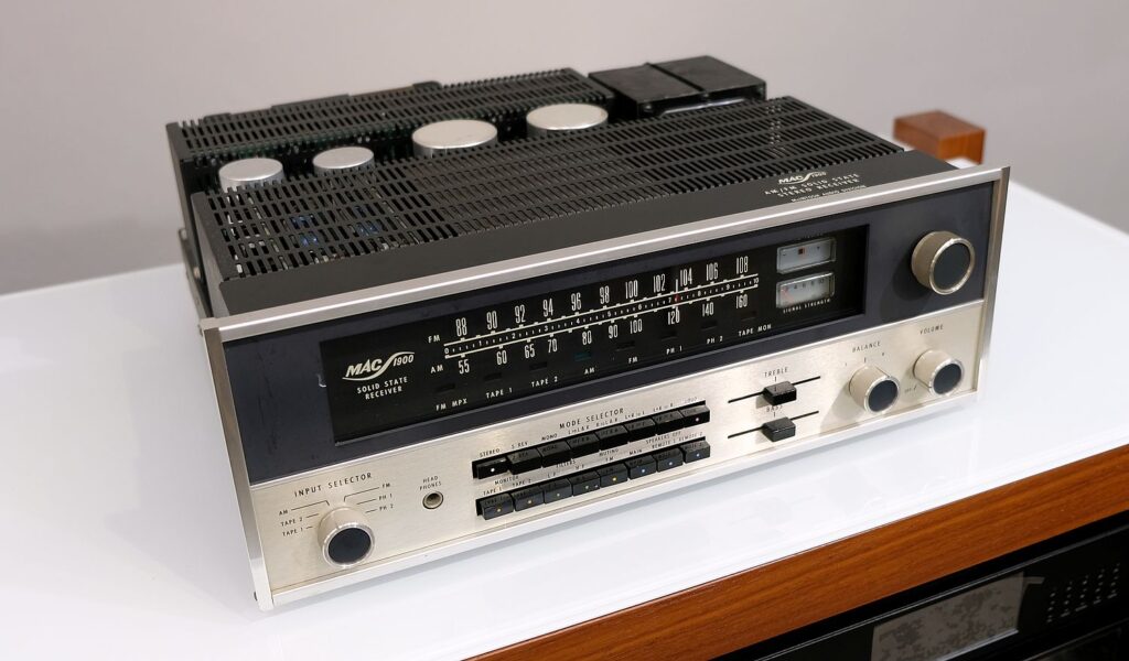 McIntosh  " Mac 1900 "