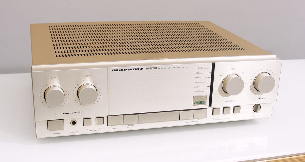 Marantz  PM64