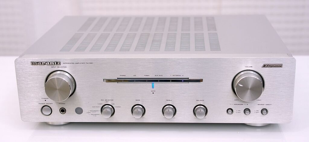 Marantz PM 7001 Kis