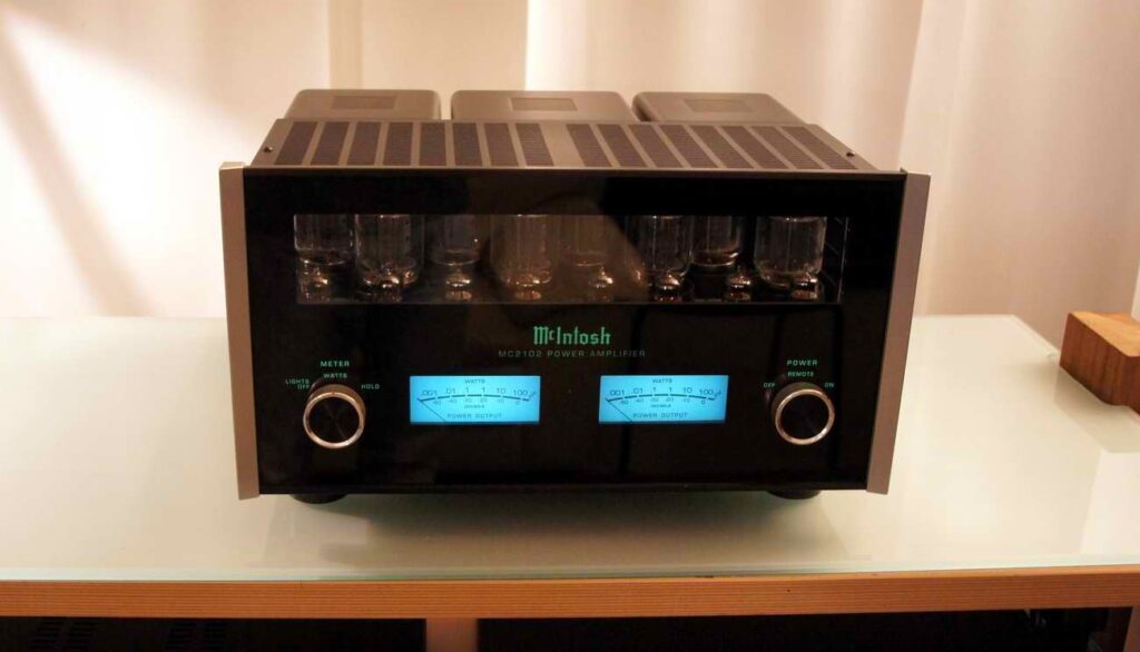 McIntosh MC 2102