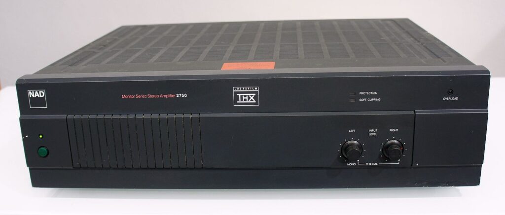 Nad 2700