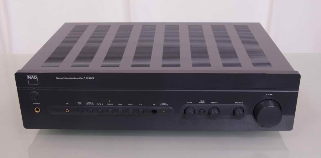 Nad "325 Bee"