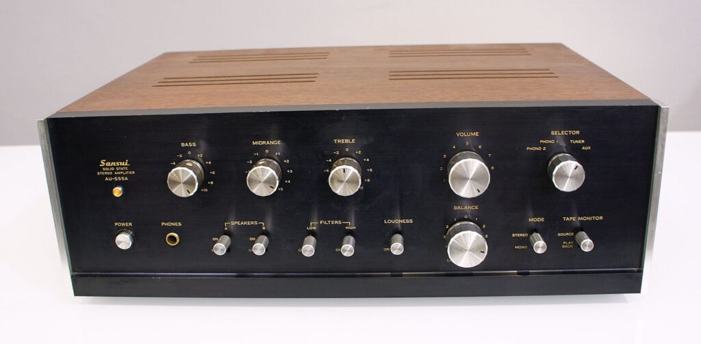 Sansui AU 555A
