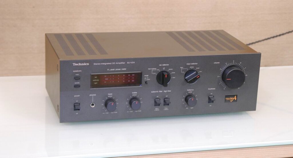 Technics SU - V2A