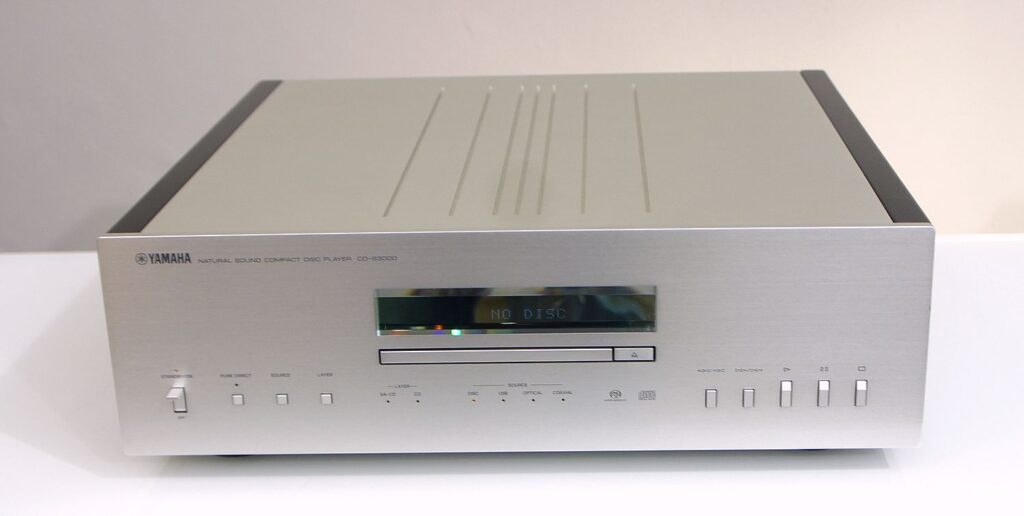Yamaha CD S3000