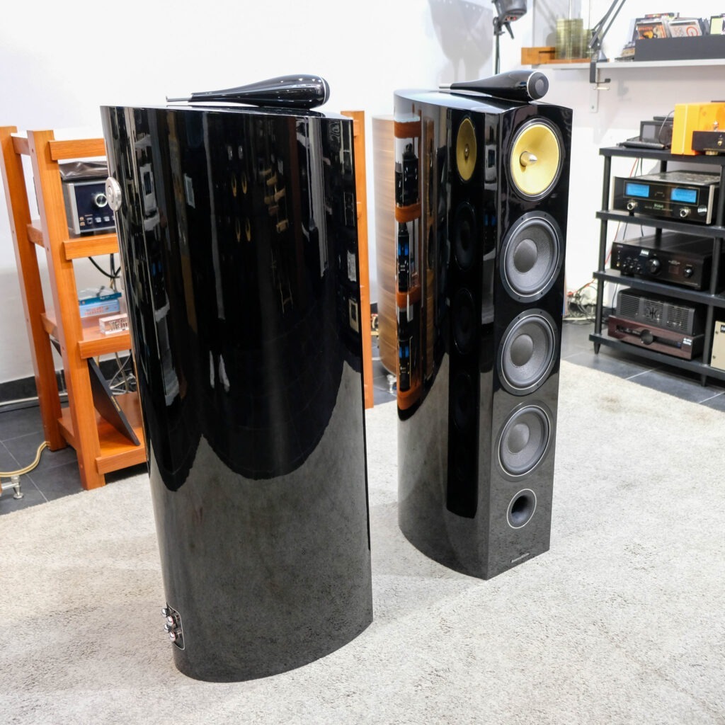スピーカー・ウーファー B&W 803 D2 (pair) B&W 803 D2 Floorstanding Speakers