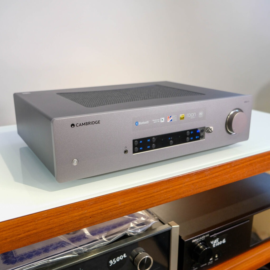 Cambridge Audio CXA81