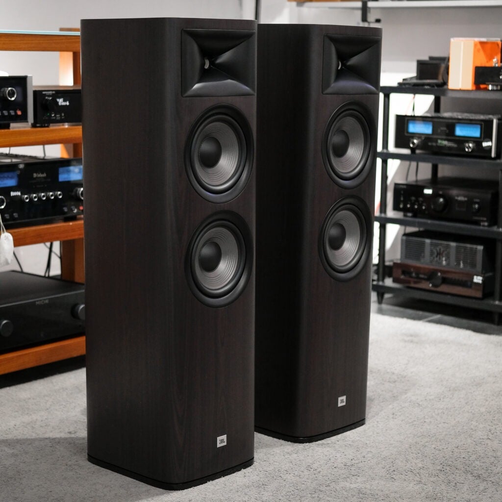JBL Studio 690