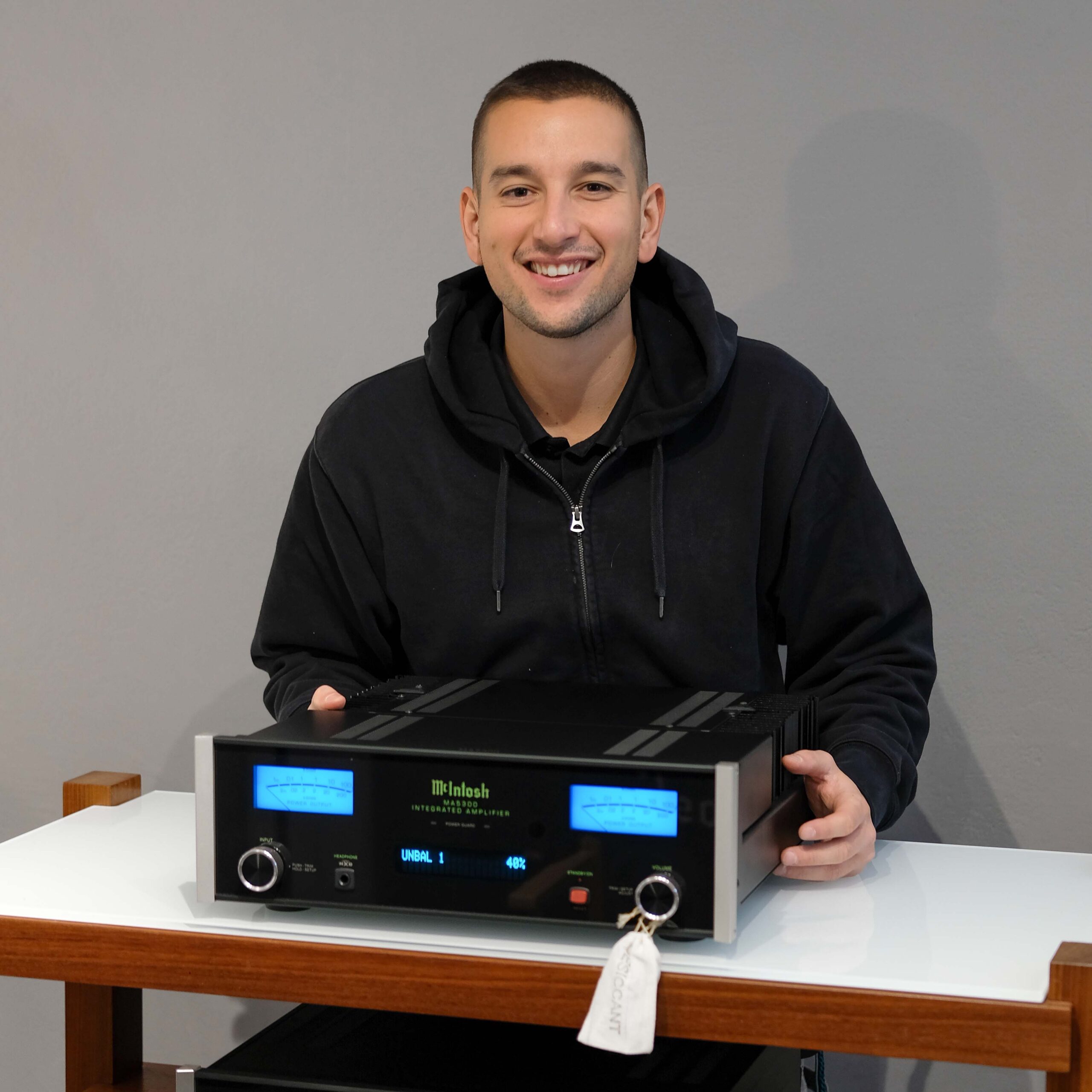 McIntosh MA5300