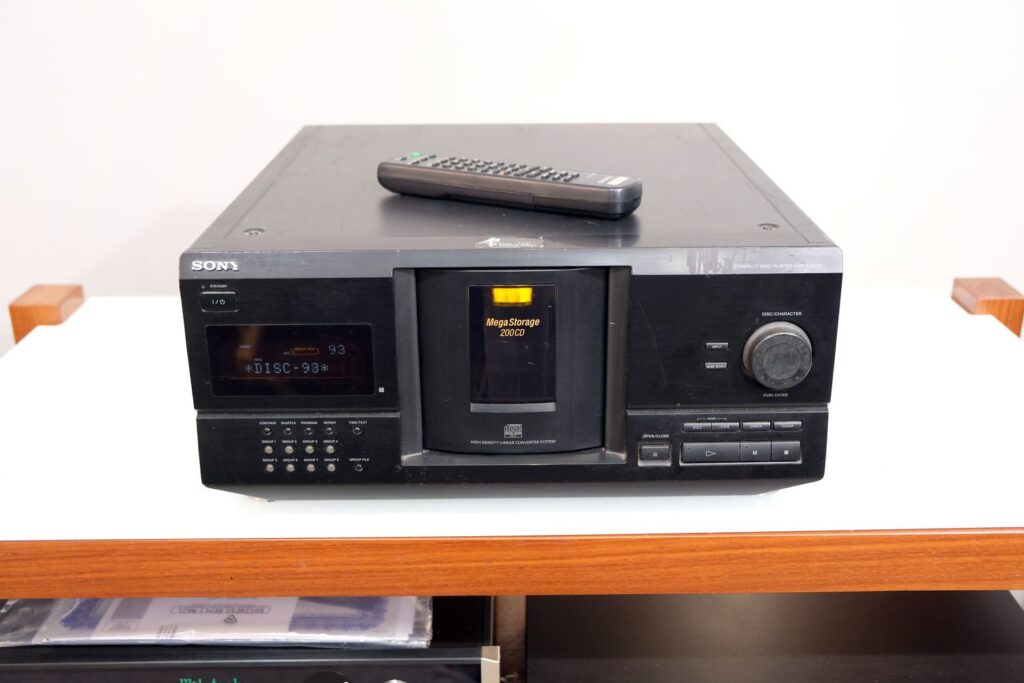 Sony CDP-CX235