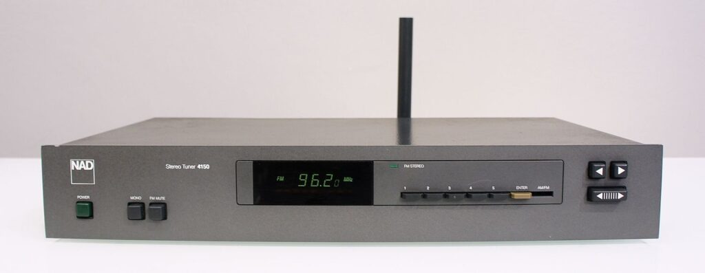 Nad 4150