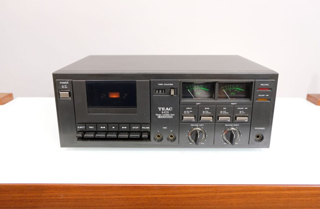 Teac A-103