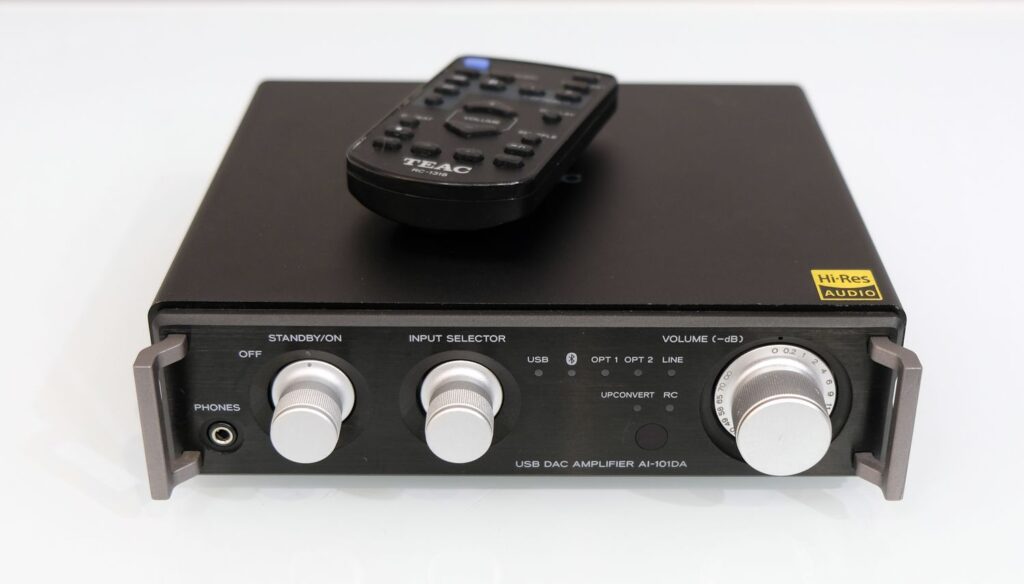 Teac AI-101DA