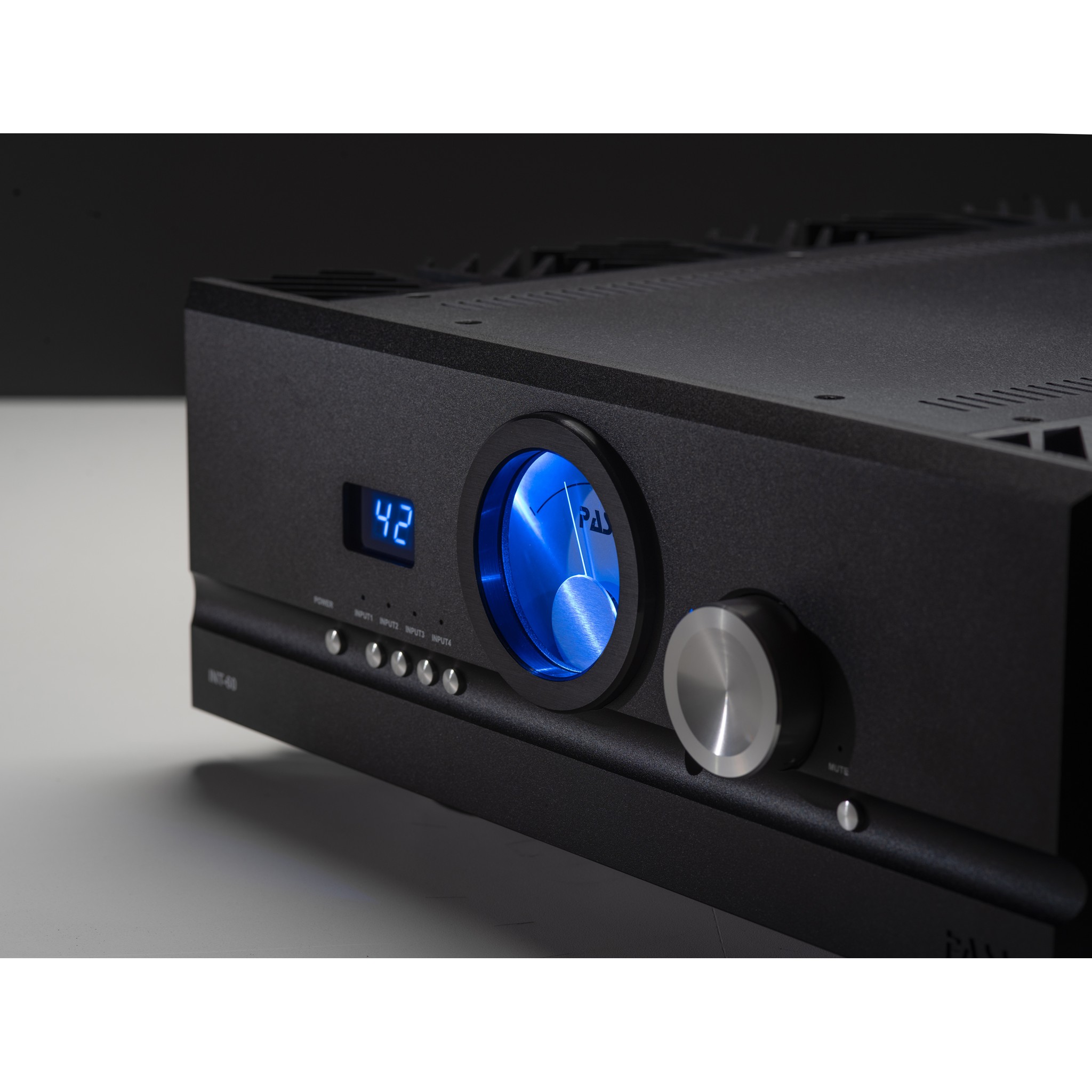 Pass Labs INT-60