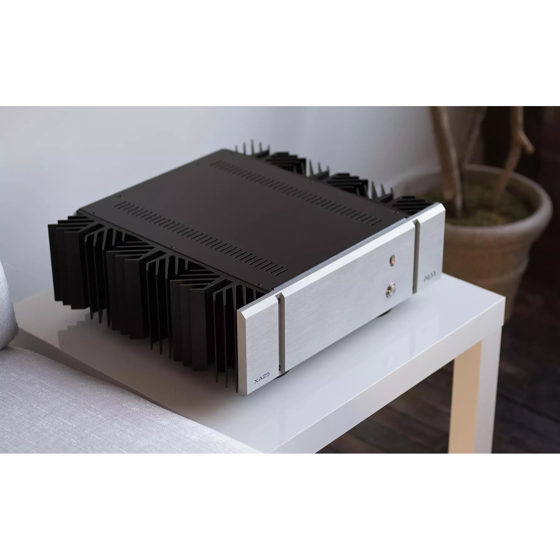 Pass Labs XA-25