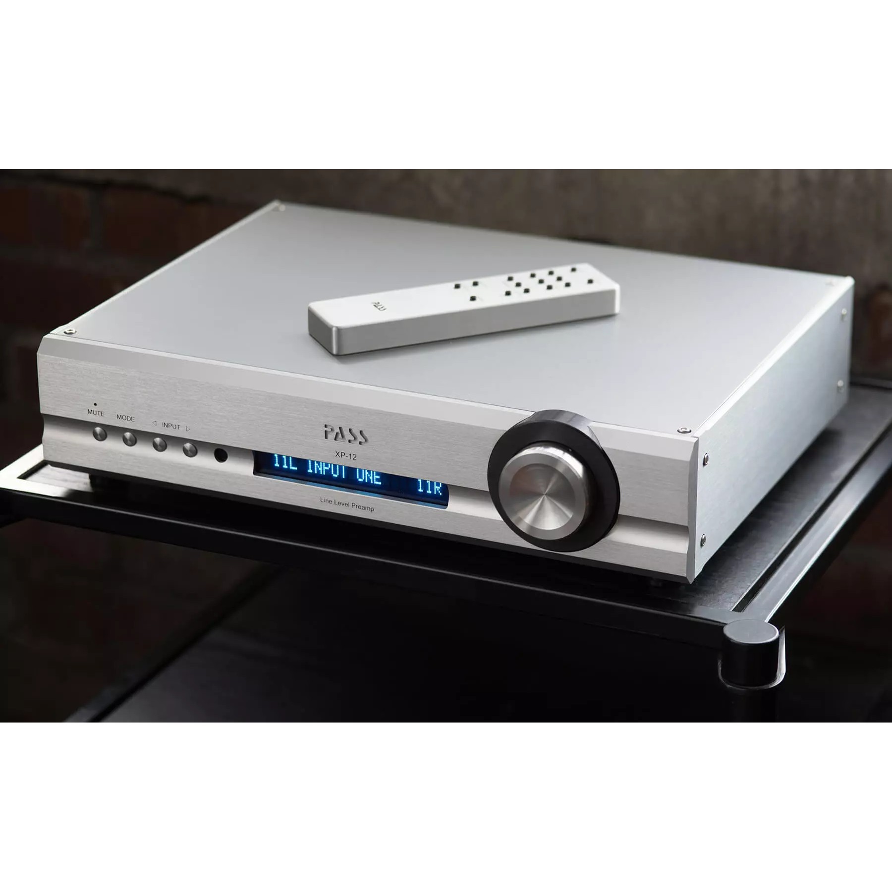 Pass Labs XP-12