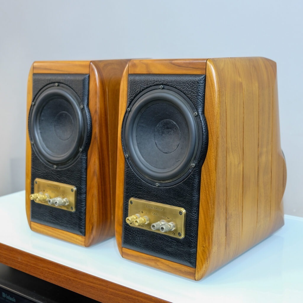 1台の出品です。Sonus faber ELECTA AMATOR II Sonus Faber Electa Amator II