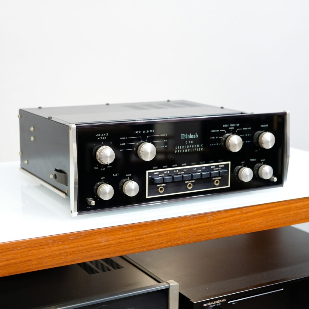 McIntosh C28 - MC2105 - Construcción de audio | Venta online de