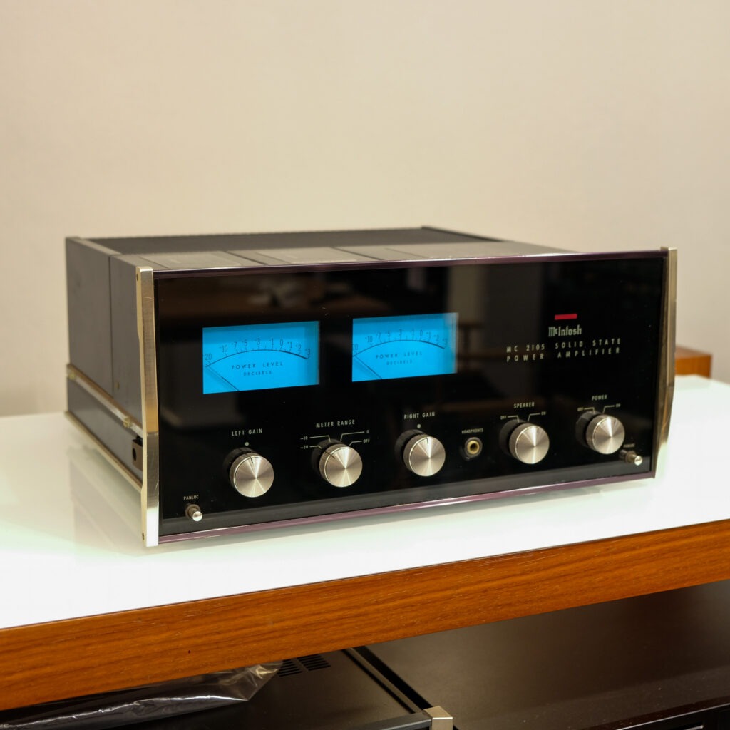McIntosh C28 - MC2105 - Construcción de audio | Venta online de