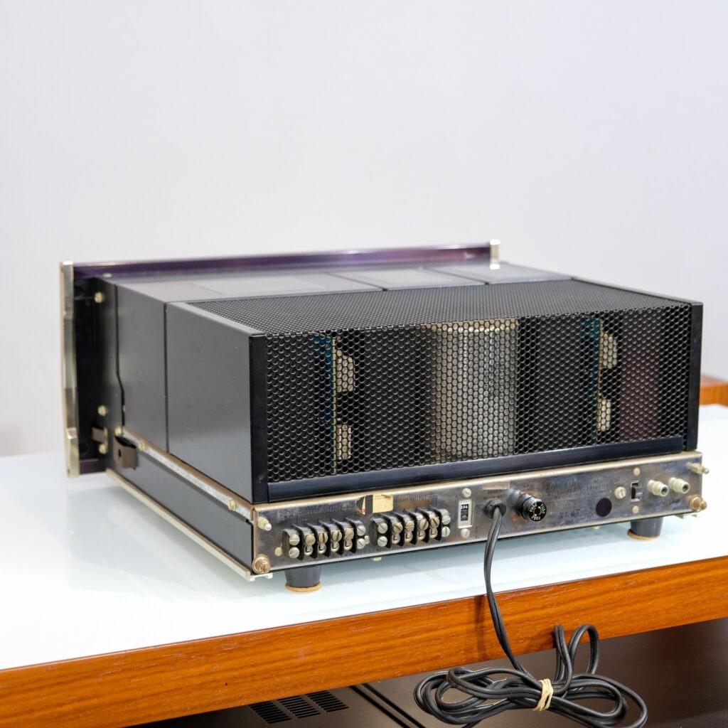 McIntosh C28 - MC2105 - Audio construction | Hi-Fi Online Sales