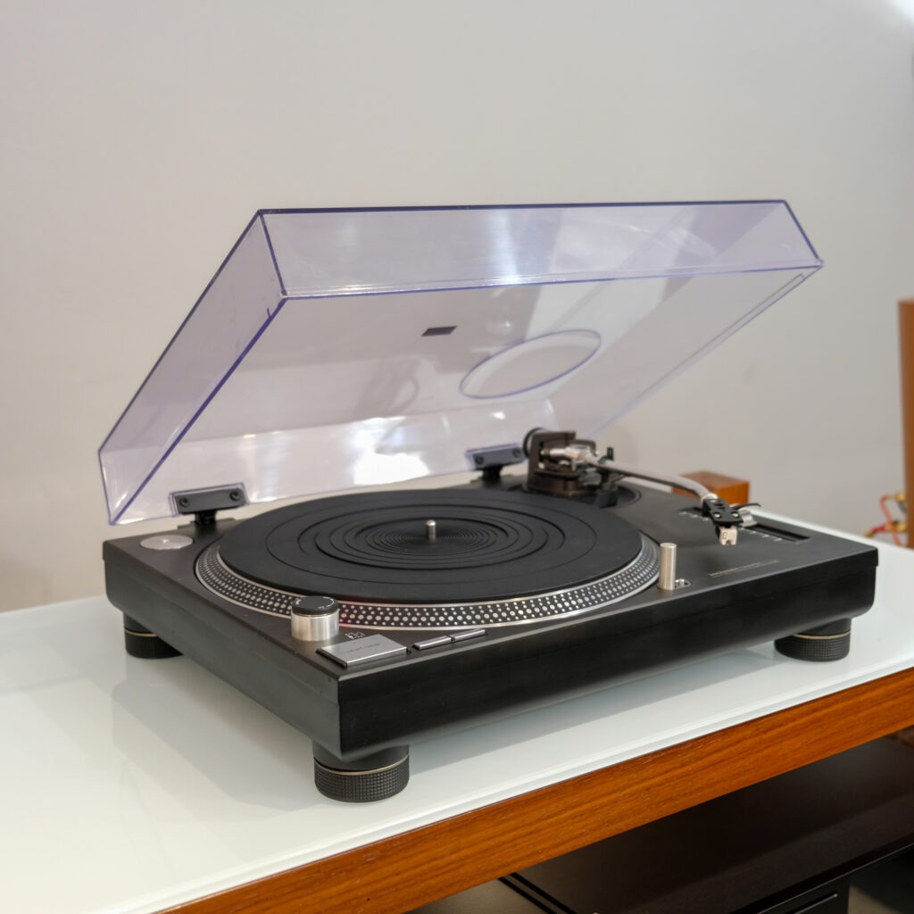 Technics SL-1210 MK2