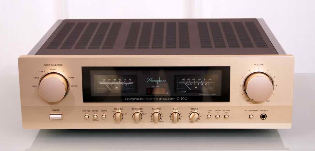 Accuphase E260