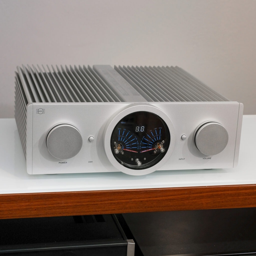B.M.C. S1 Amplifier