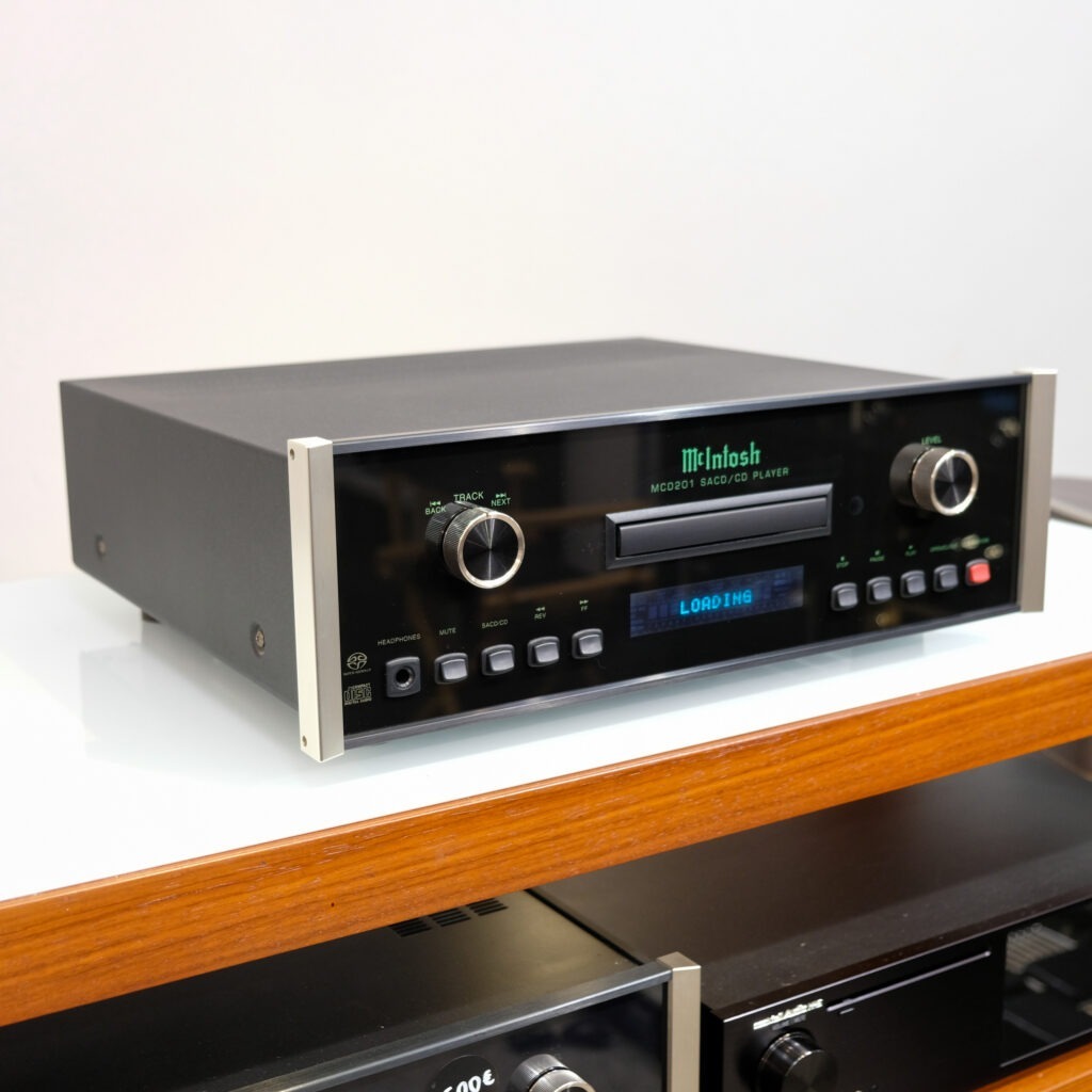 McIntosh MCD201