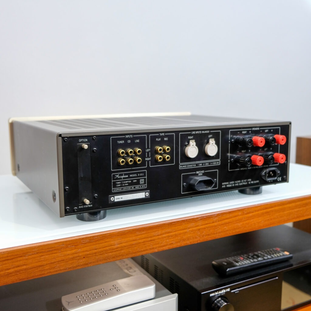 Accuphase E-211 - オーディオ構造 |オンラインHi-Fi販売：アンプ