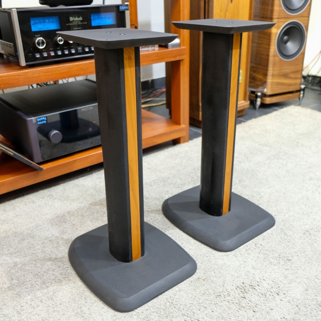 Supporti Originali Legno Chario Delphinus