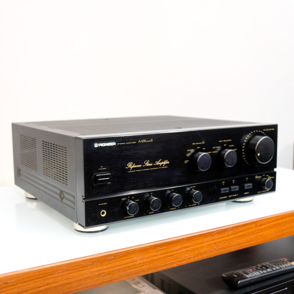 Pioneer A656 MKII