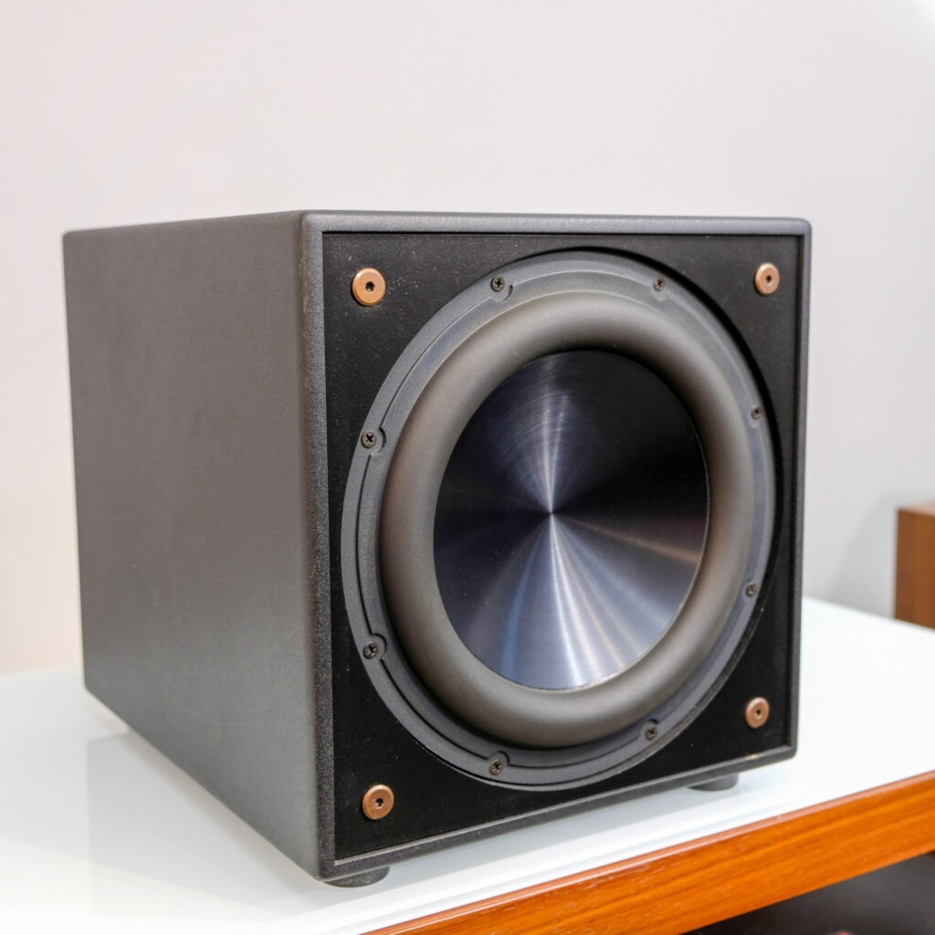 James Loudspeaker EMB-1000