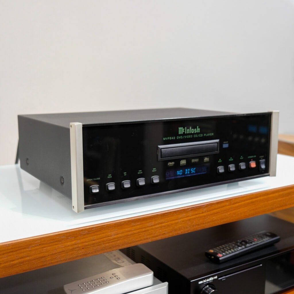 McIntosh MVP842