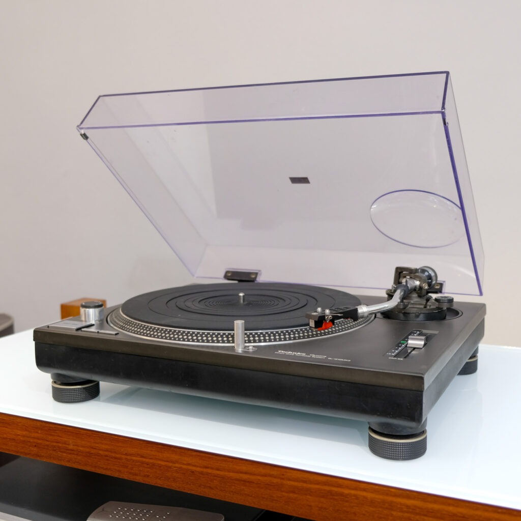 Technics SL-1210MK2