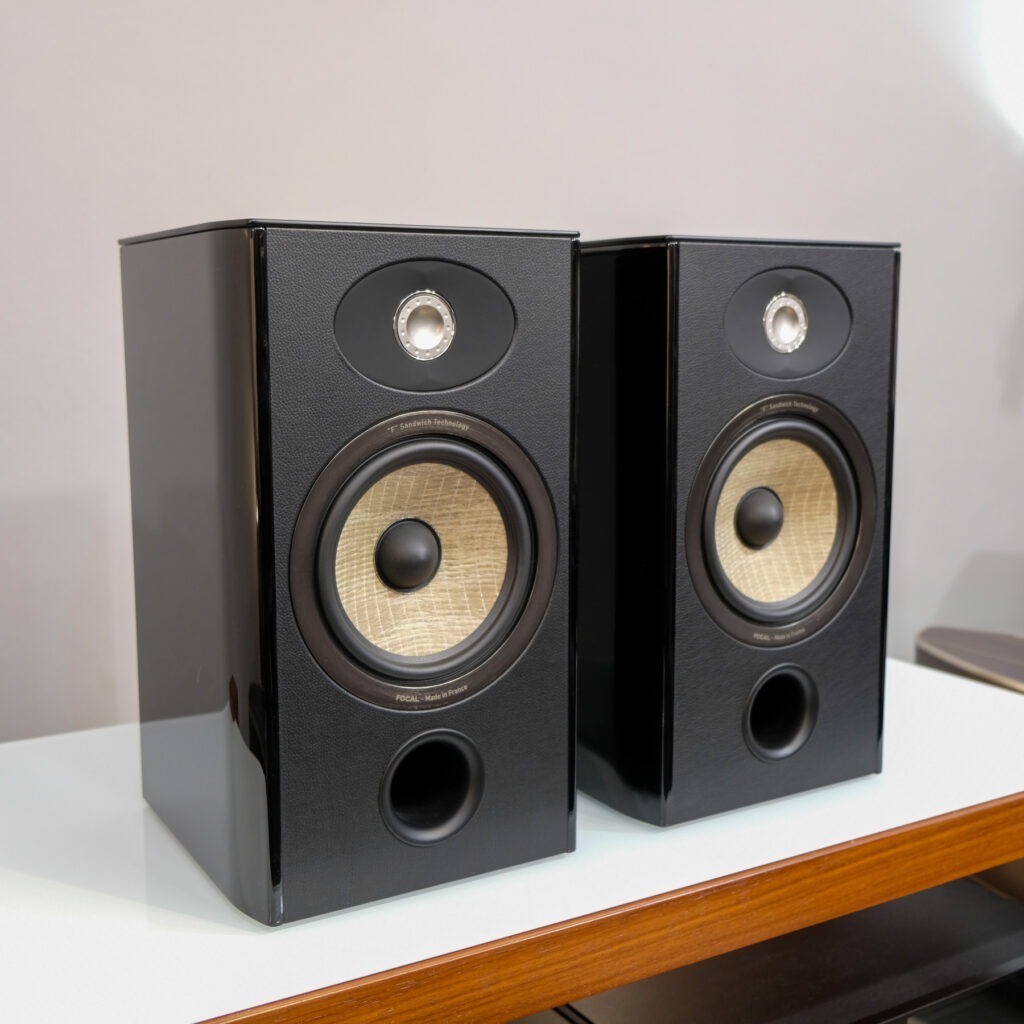 Focal Aria 906