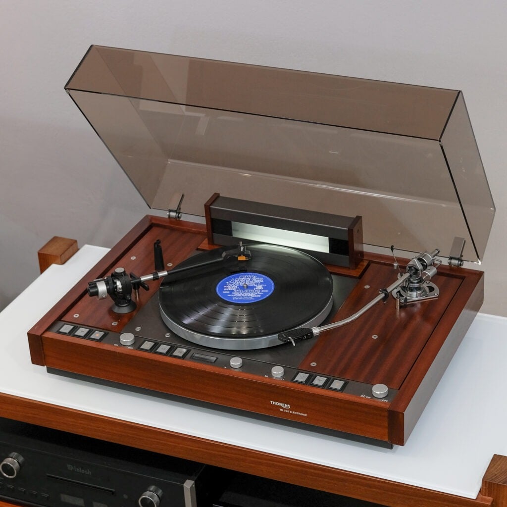 Thorens TD 226 ELEKTRONISCH
